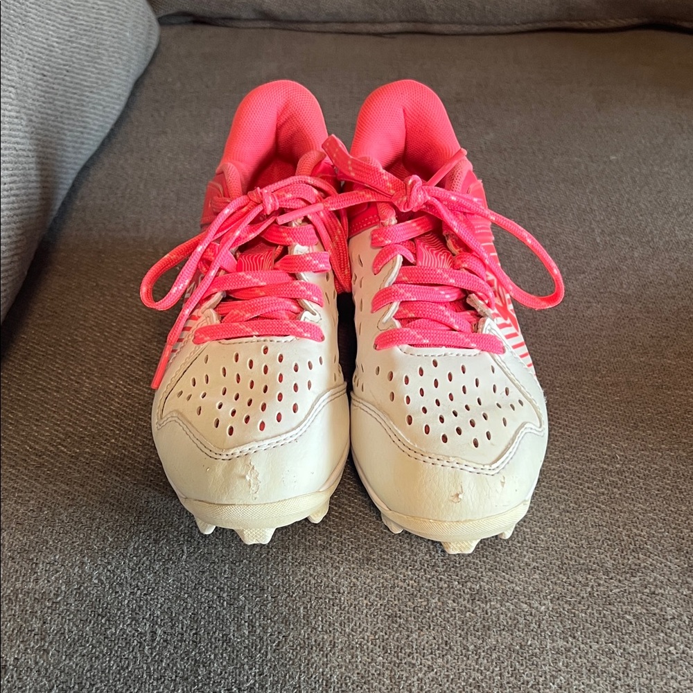 Under Armour Kids Pink and White Cleats